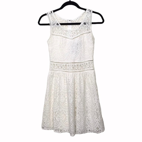 Trixxi Ivory Lace Sleeveless Dress Juniors 3 - Picture 1 of 10